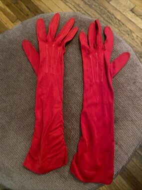Vintage 50/60’s Red Opera-Length Evening Gloves for Women